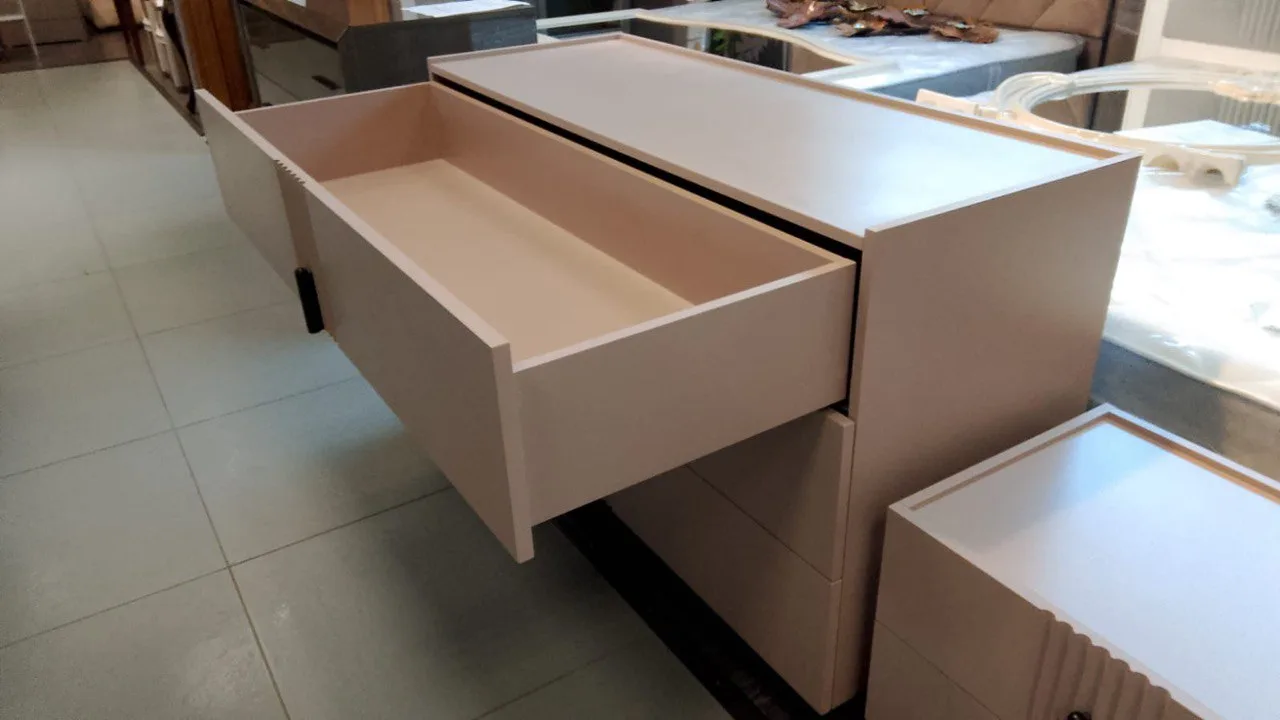 MEBELGROUP MEYSON Комод 3 ящика