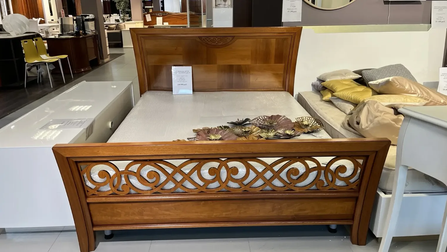 DECOR NOCE Кровать 160*200