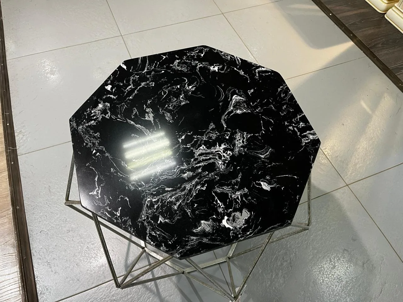 DIAMOND MARBLE Cтолик журнальный