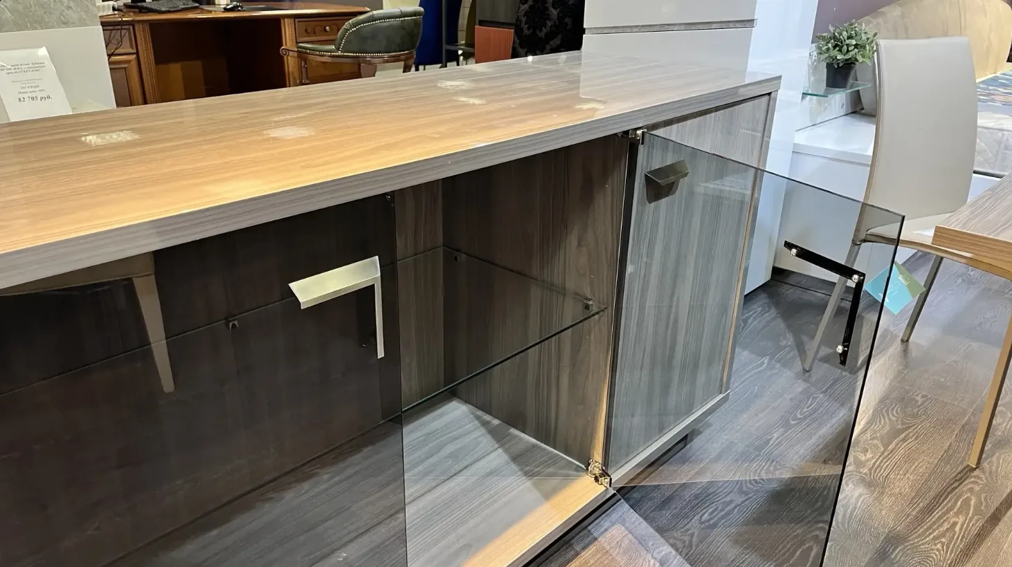 VOLARE VENETIAN GREY Комод 4-дверный